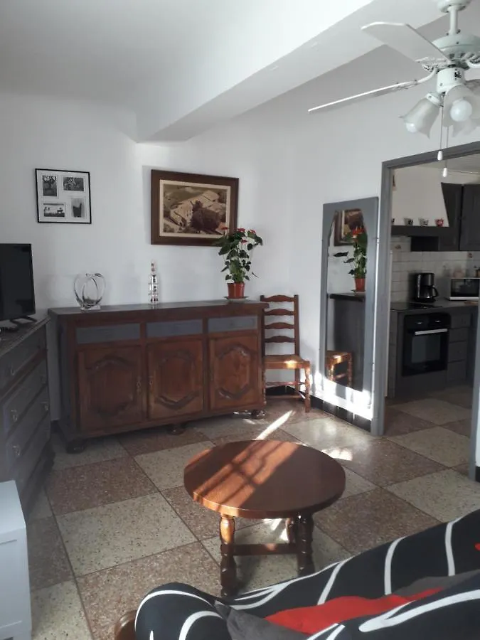 Appartement Le REBATTU 3 à Raphèle France
